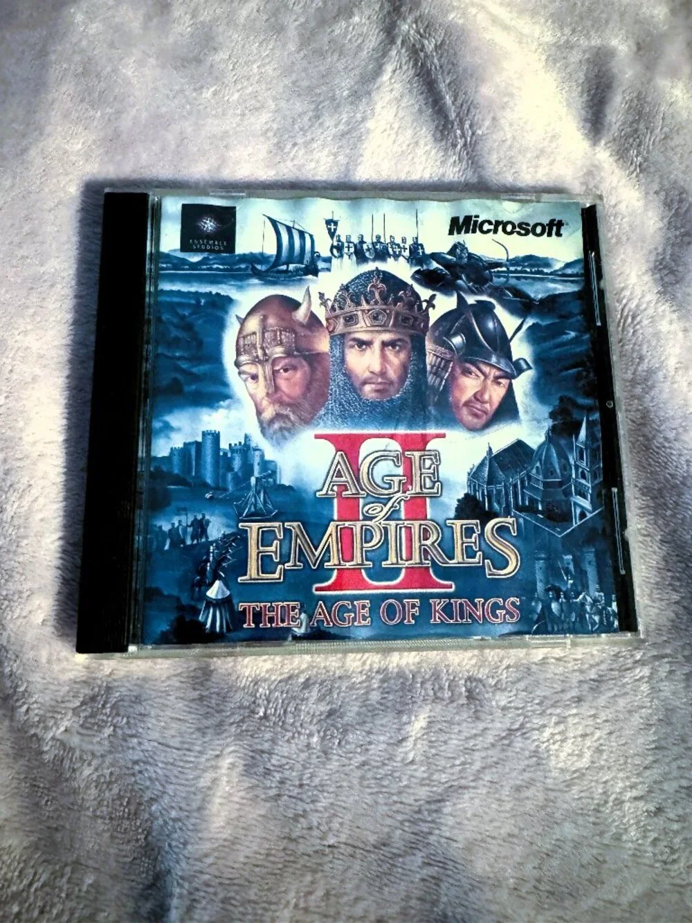 Age of Empires II: The Age of Kings PC Video Game by Microsoft 1999 CD-ROM & key